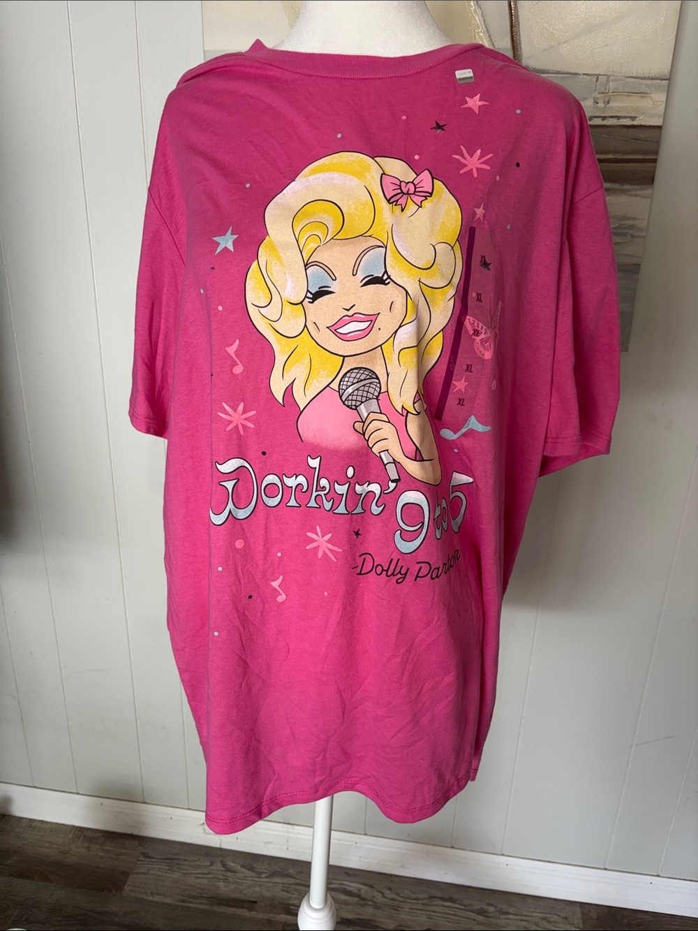 Dolly Parton Official Bright Pink Graphic Short Sleeve Tee